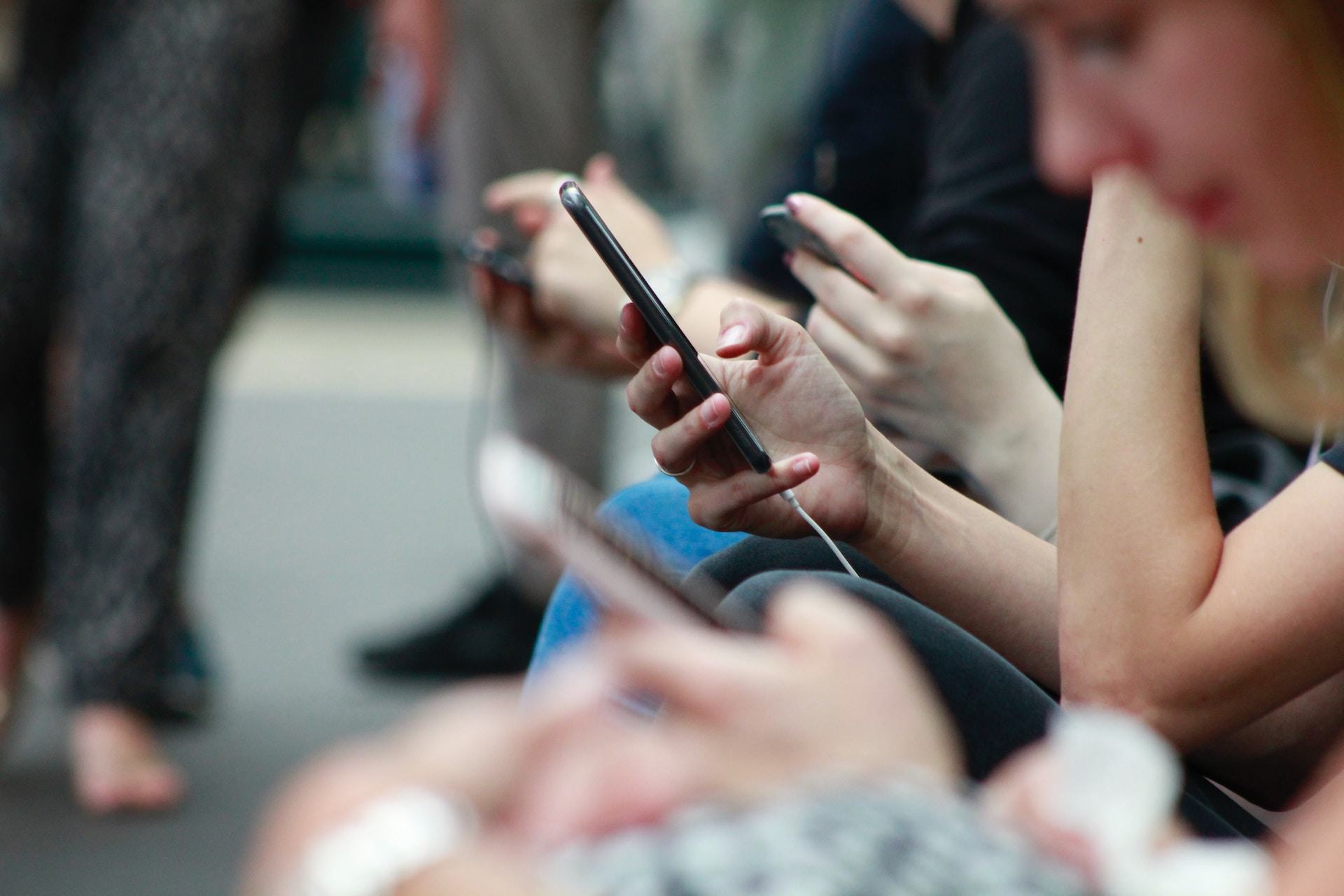 Afecten els mòbils la nostra salut mental?