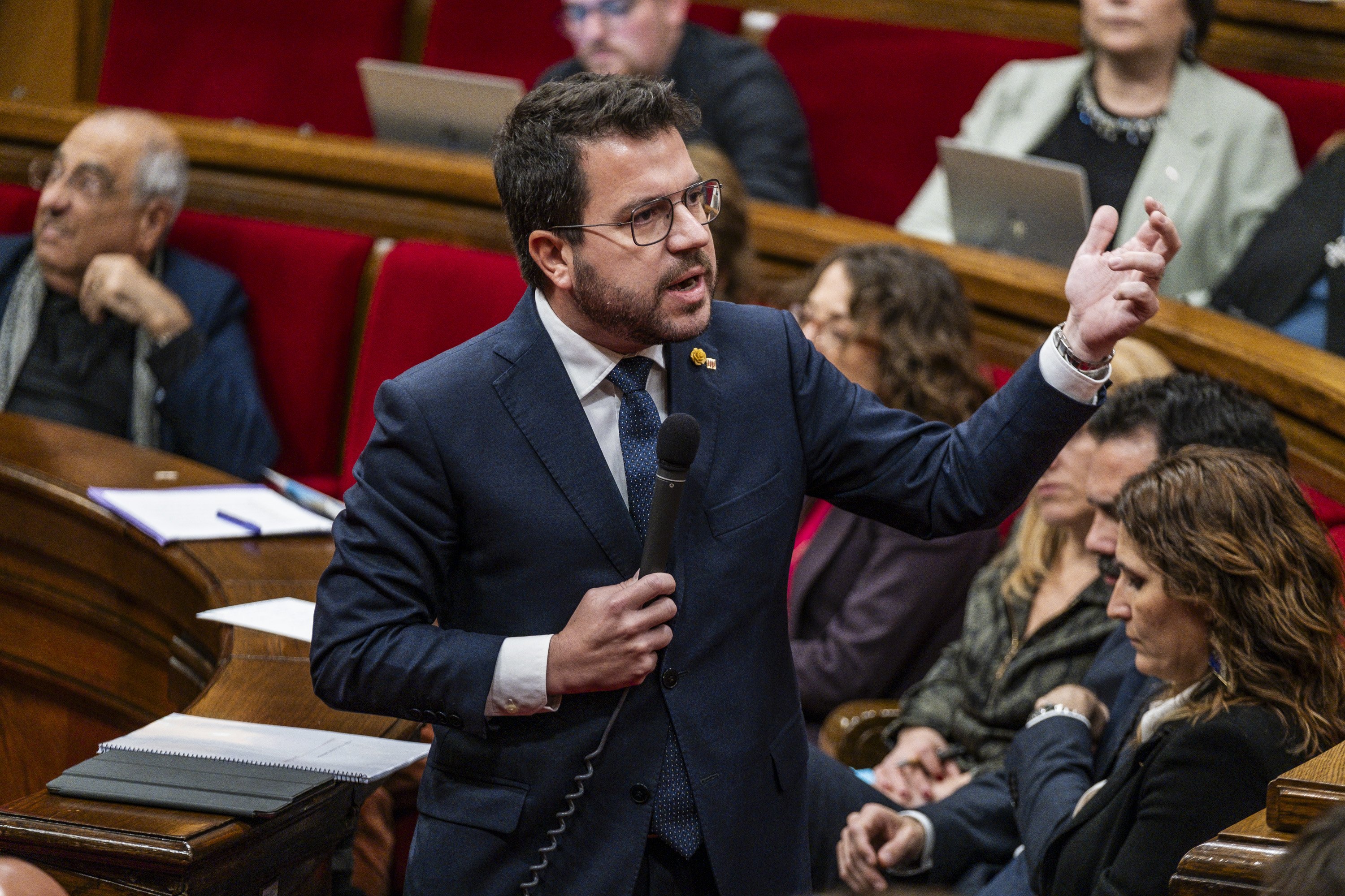 Junts pide la comparecencia de Aragonès para que explique el acuerdo por Rodalies: "Es una rendición"