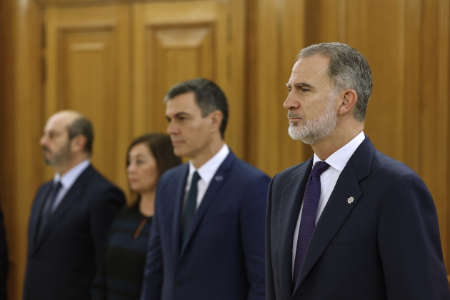13e1fe0ed34aebeb8e7da5a68a2210cada5c975c 13e1fe0ed34aebeb8e7da5a68a2210cada5c975c