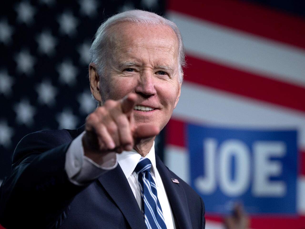 Biden recorta la ventaja electoral de Trump y se acerca al empate, según la última encuesta del Times