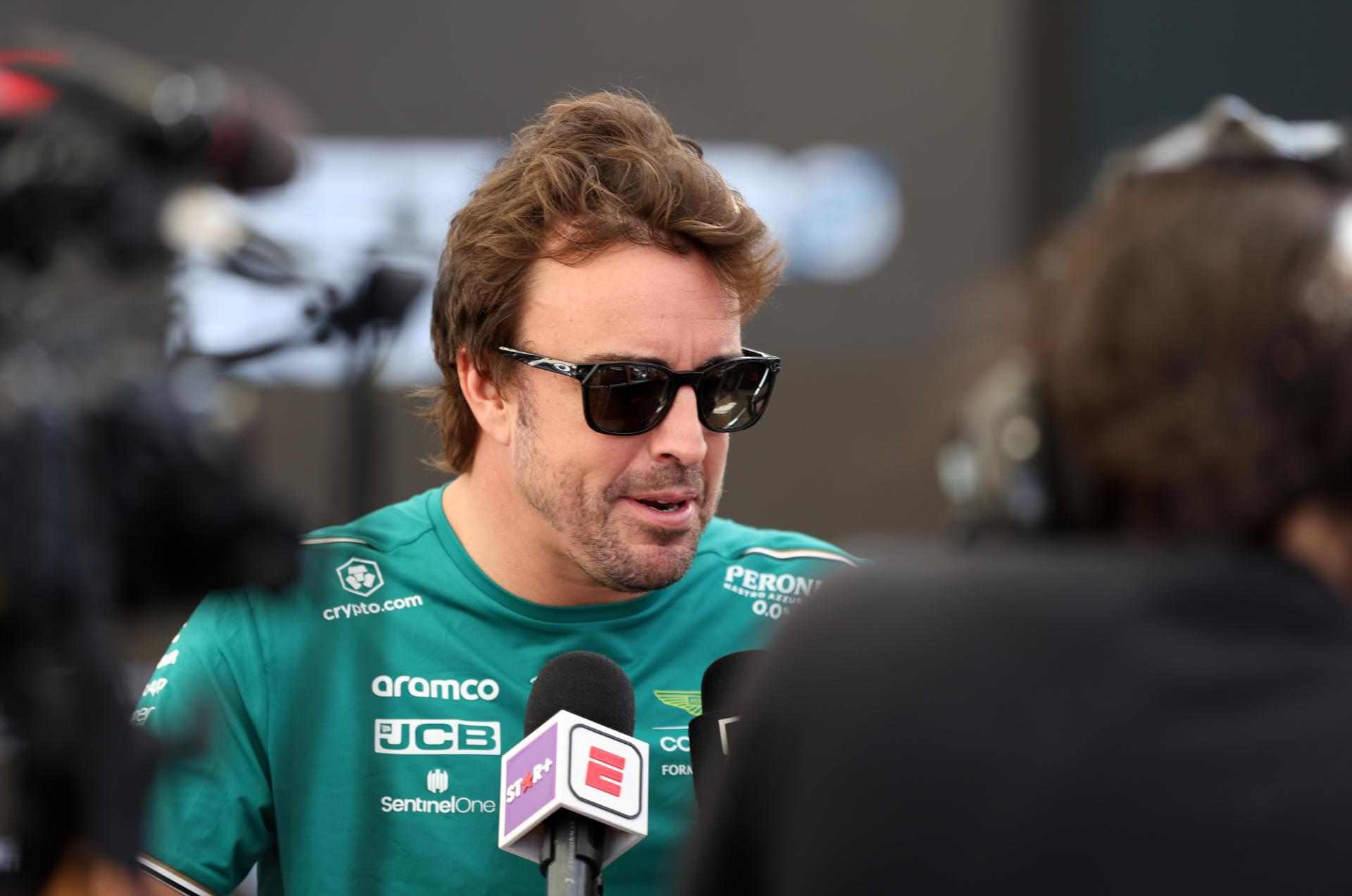 Fernando Alonso és un dels tres finalistes per ocupar el lloc de Hamilton en Mercedes