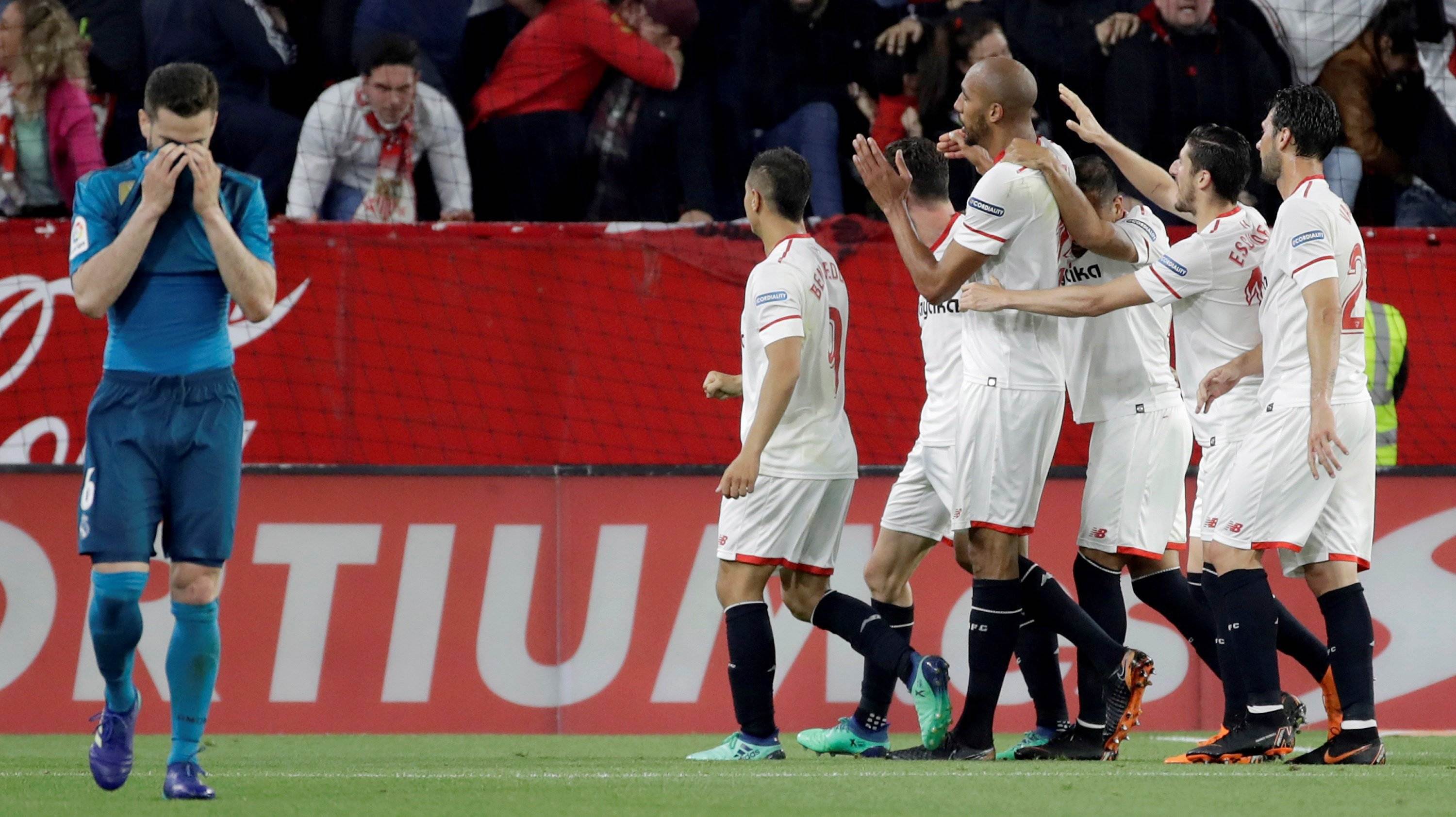 El Sevilla atropella al Madrid y se acerca a Europa (3-2)