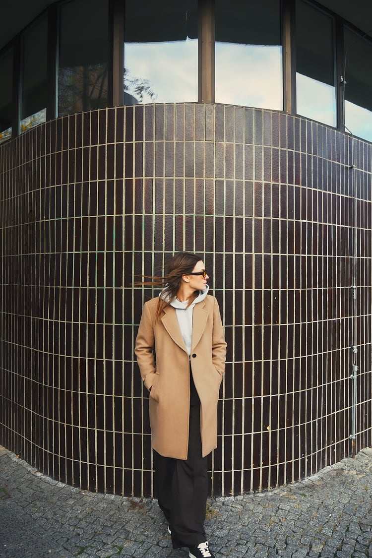 Ulls com a plats en veure l'abric favorit de les pijas de Madrid rebaixat un 40% a Zara