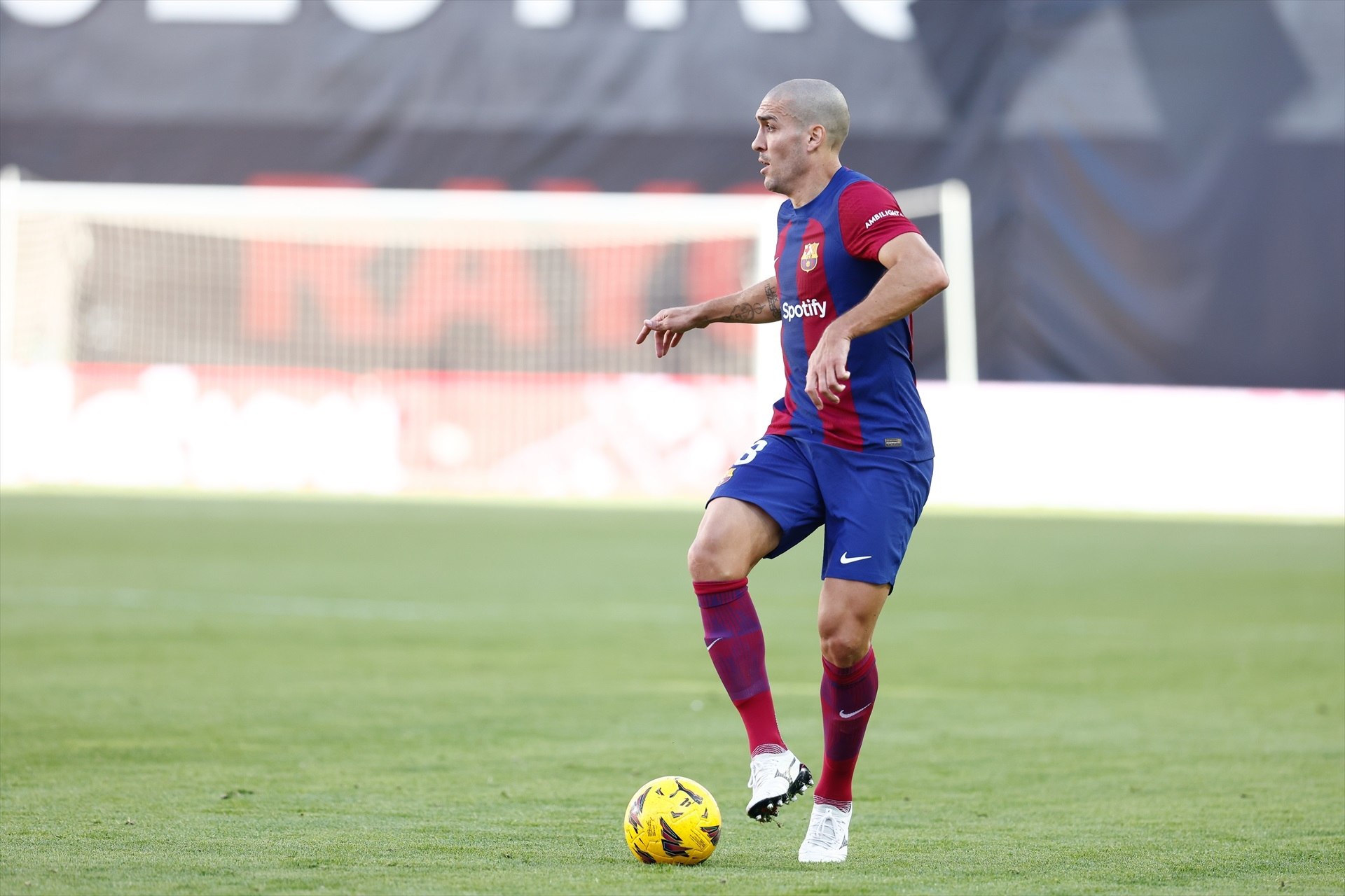 Oriol Romeu y Eric García, ofrecidos en el fichaje de Deco