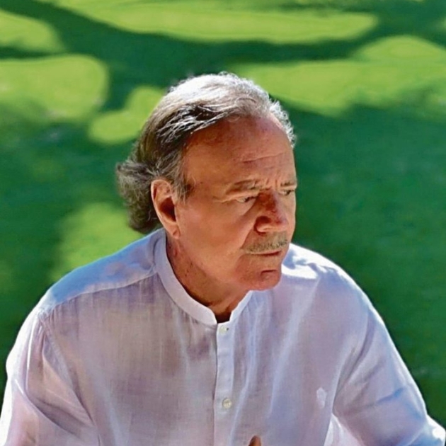 Julio Iglesias Julio Iglesias
