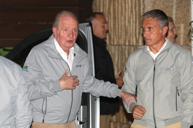 EuropaPress 5601335 rey juan carlos dirige medios comunicacion real club nautico sanxenxo 25 EuropaPress 5601335 rey juan carlos dirige medios comunicacion real club nautico sanxenxo 25