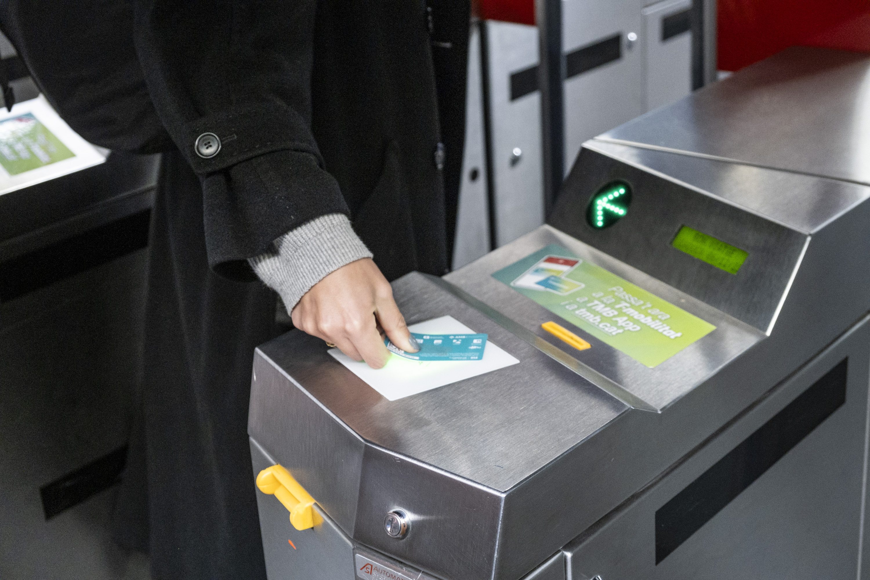 Las tarjetas de Metro y Bus de 2023 caducarán el 29 de febrero de 2024