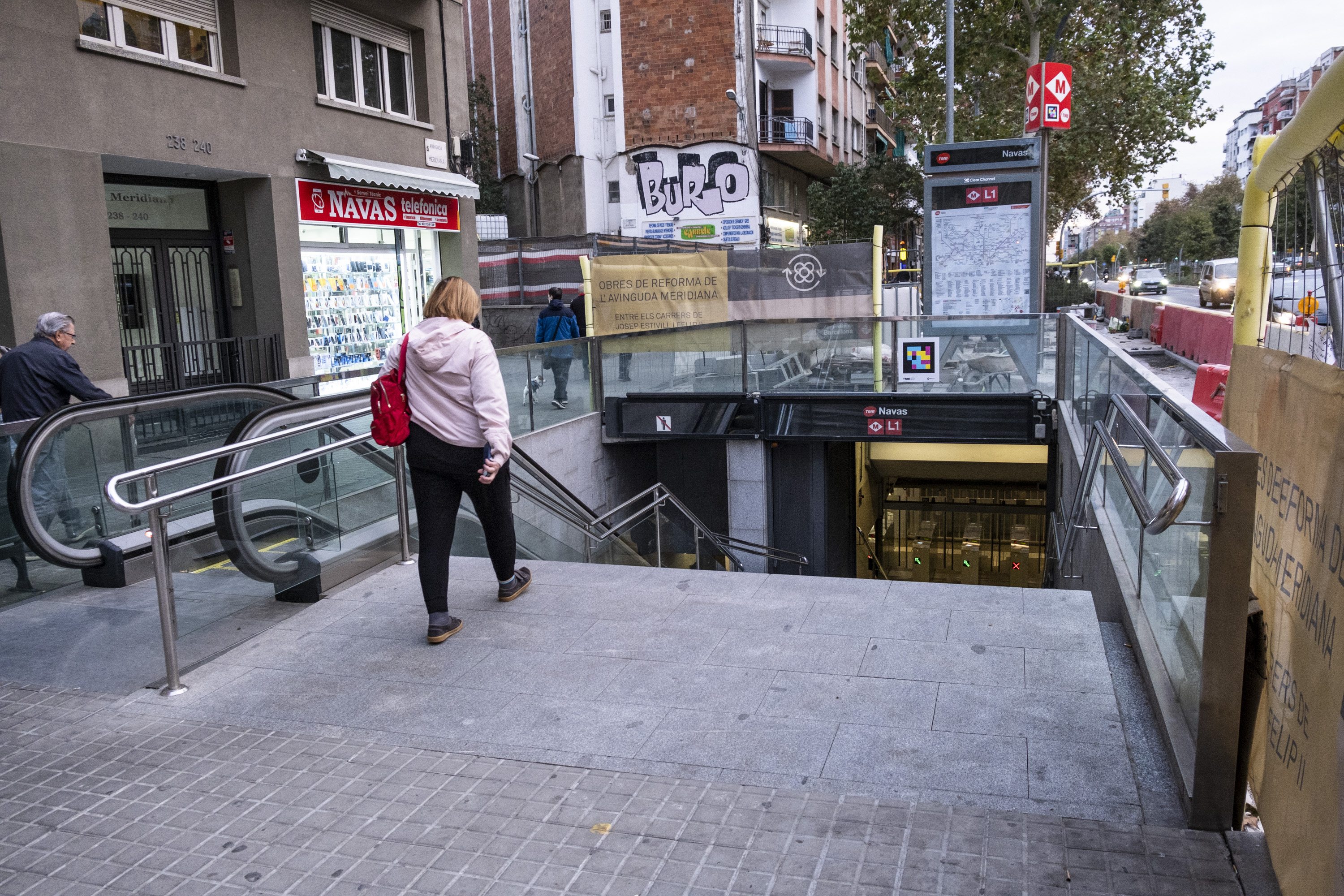 Two sisters take their own lives hours before eviction from Barcelona flat was scheduled