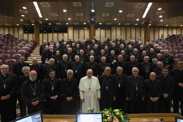 Papa Francesc, Bisbes espanyols, foto familia / Europa Press Papa Francesc, Bisbes espanyols, foto familia / Europa Press