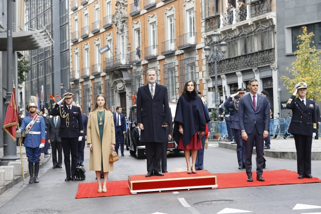 Felipe Letizia torcidos X Felipe Letizia torcidos X