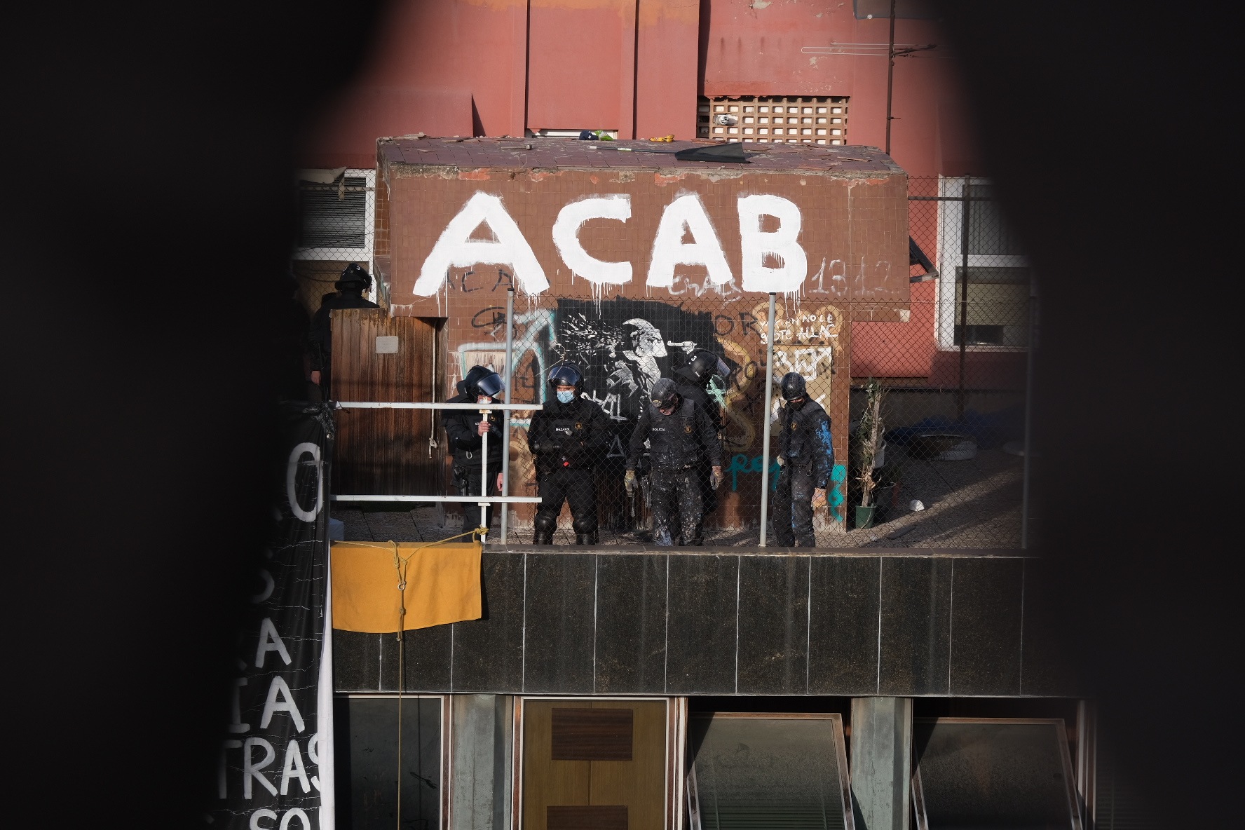 Els Mossos desallotgen la Ruïna i el Kubo, les dues cases okupes de la Bonanova de Barcelona