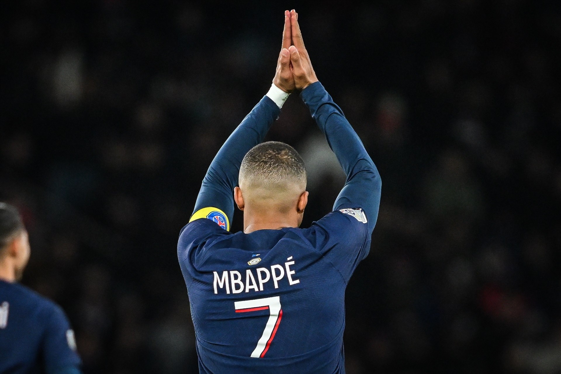 El ‘9’ de Benzema no es para Mbappé, cerrado por Florentino Pérez