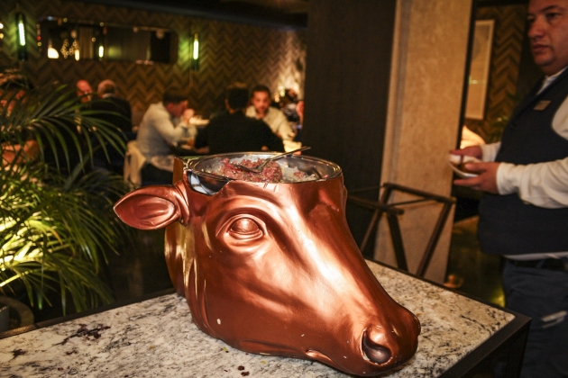 Cabeza|Cabo|Jefe de vaca Cabeza|Cabo|Jefe de vaca