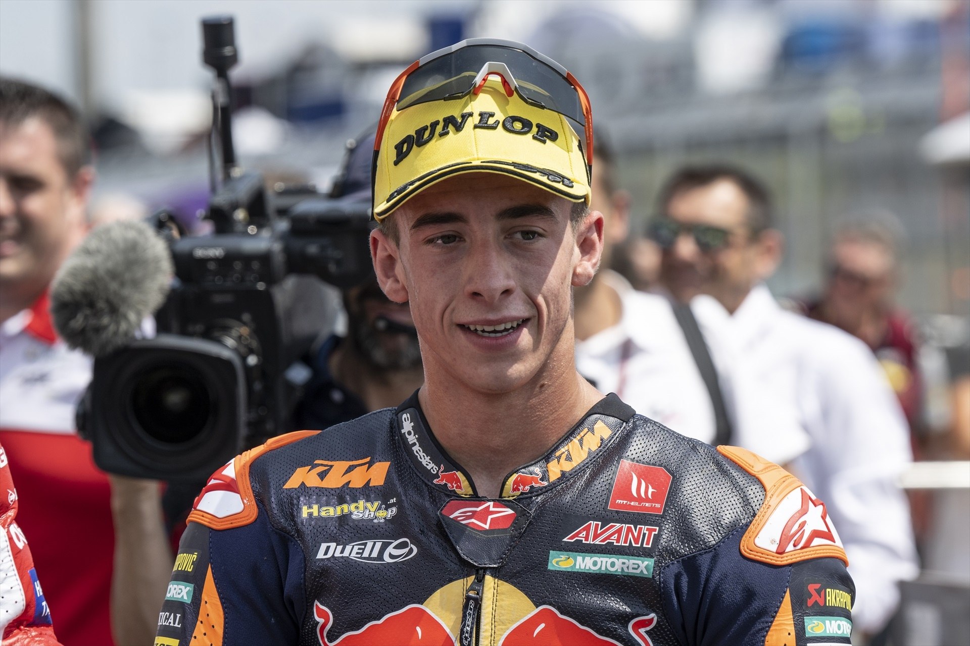 Pedro Acosta se aparta del Mundial de MotoGP por una razón de fuerza mayor