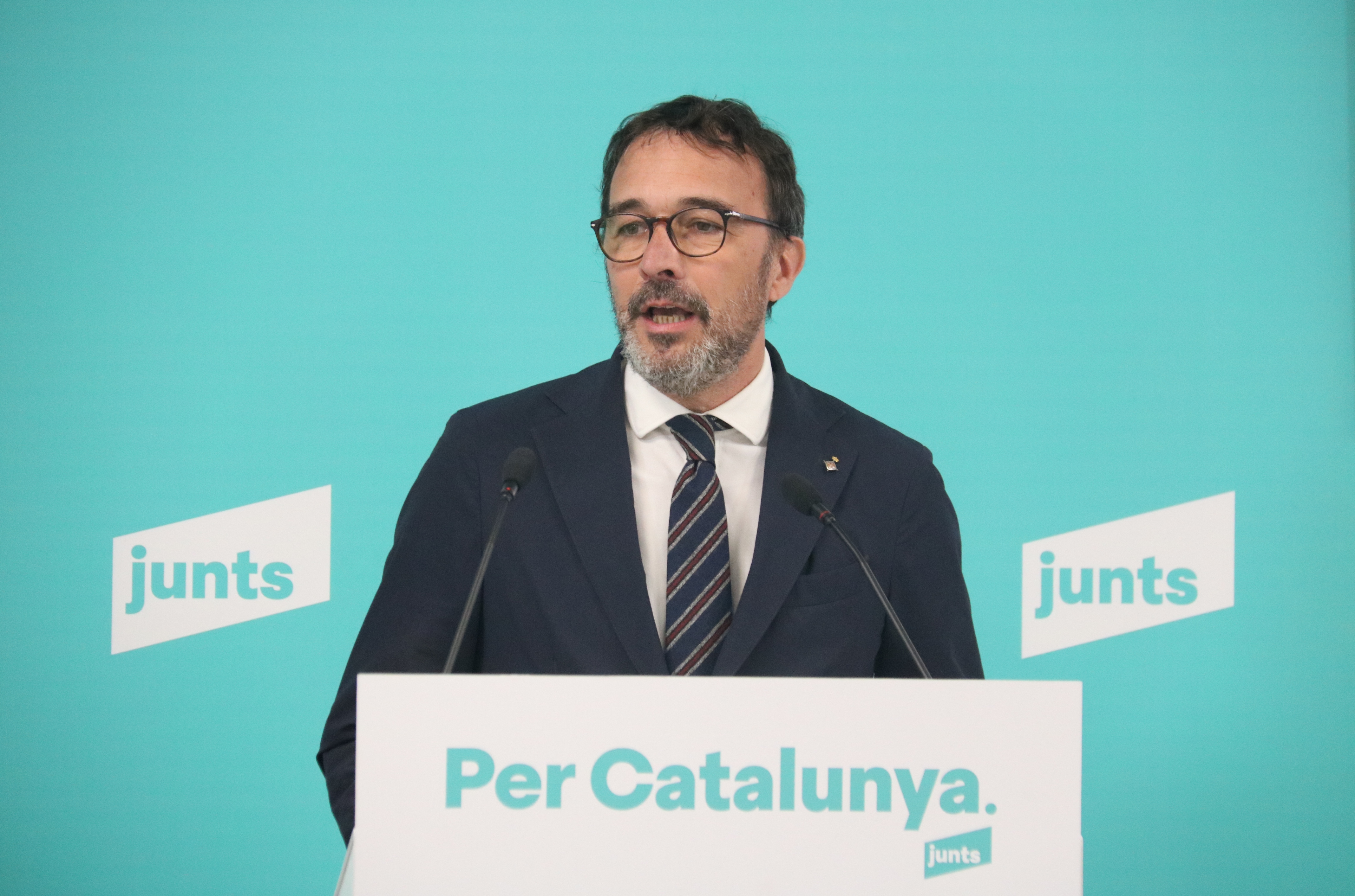 Junts reclama sancionar les empreses catalanes que van traslladar la seu pel procés i no vulguin tornar