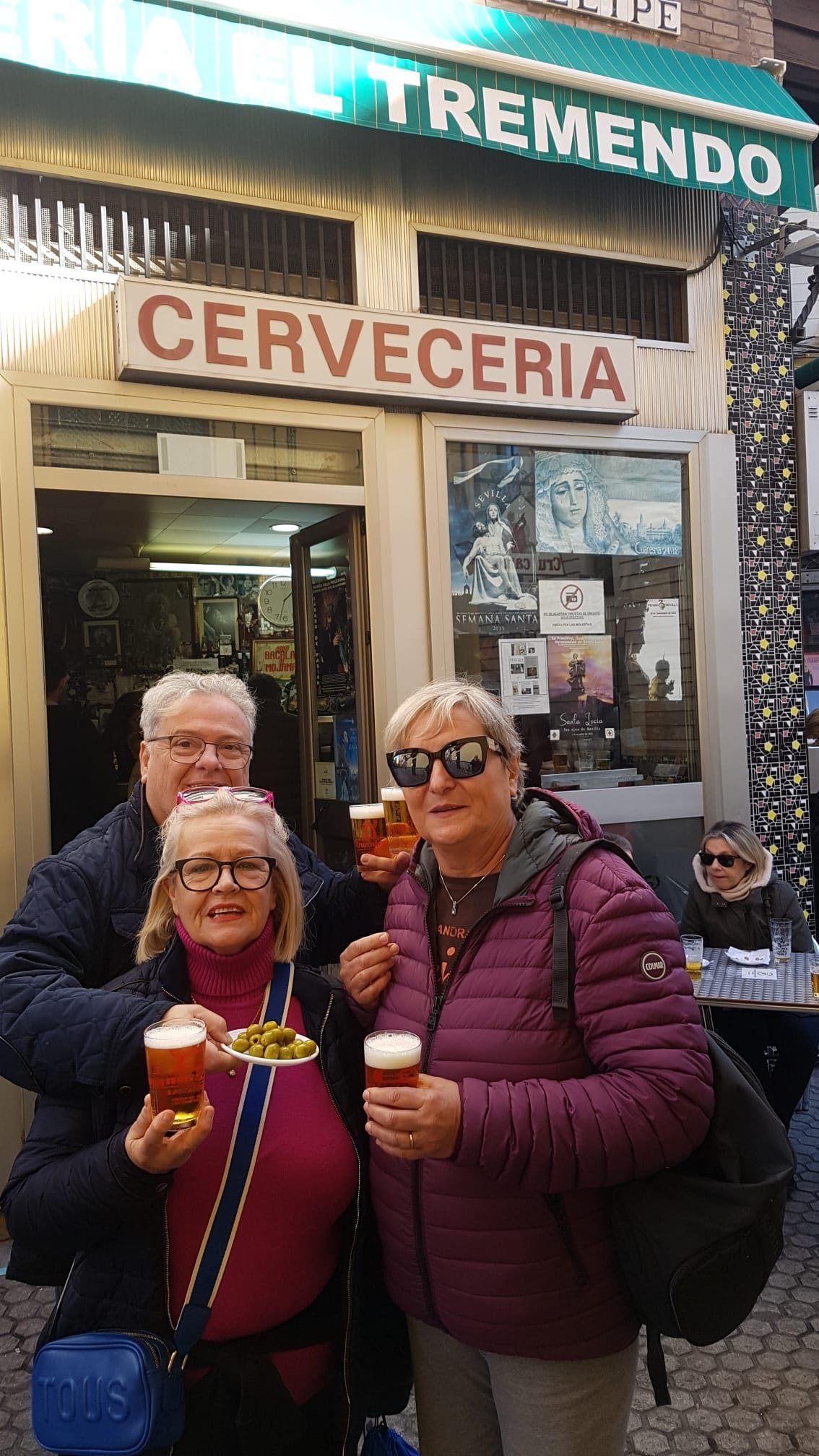 3. Sevilla. Taverna El Tremendo. Foto Marc Pons 3. Sevilla. Taverna El Tremendo. Foto Marc Pons