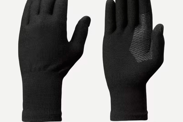 Guantes térmicos de montaña y trekking táctiles Adulto Forclaz MT5001