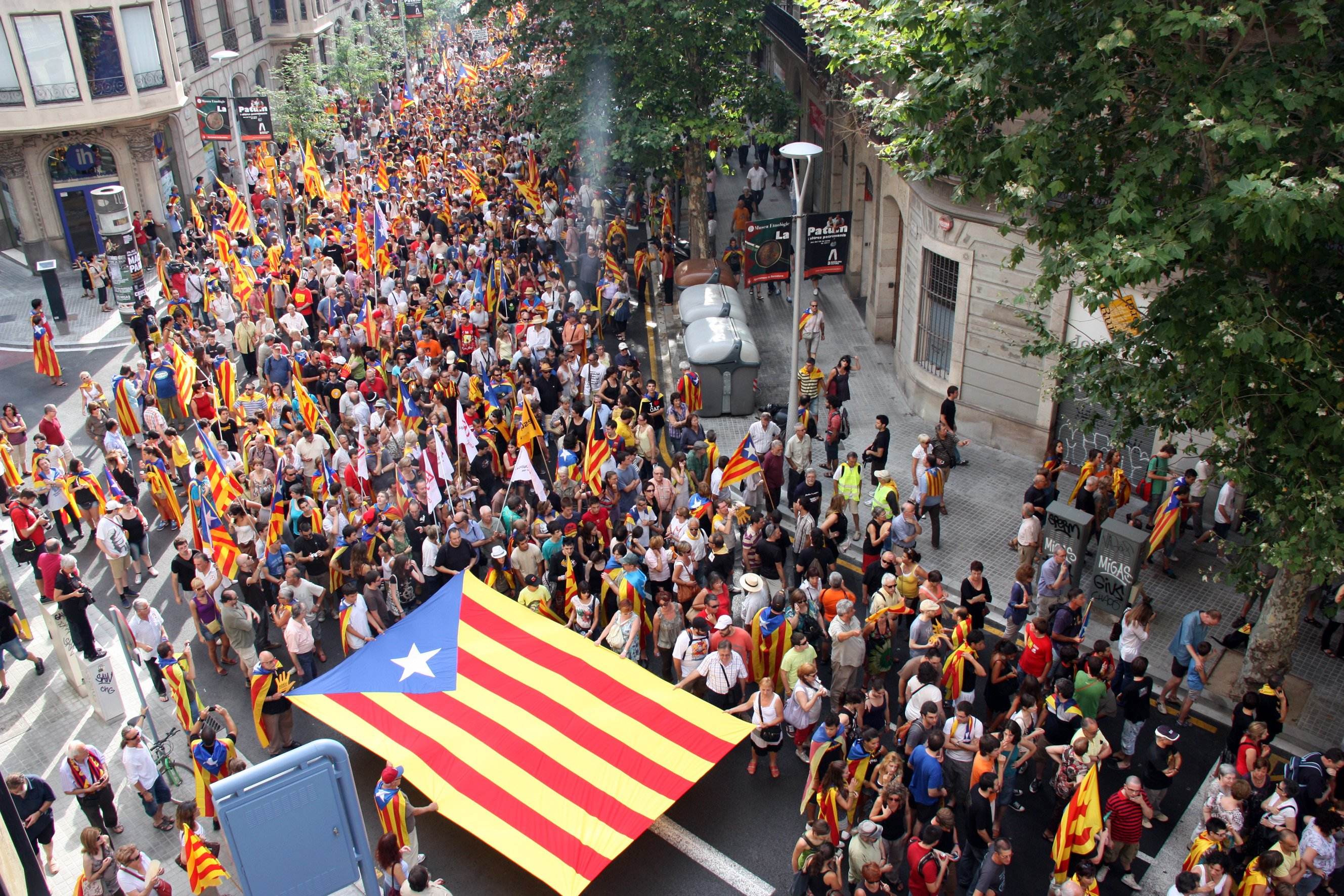 Catalan language pride fuels independence debate –