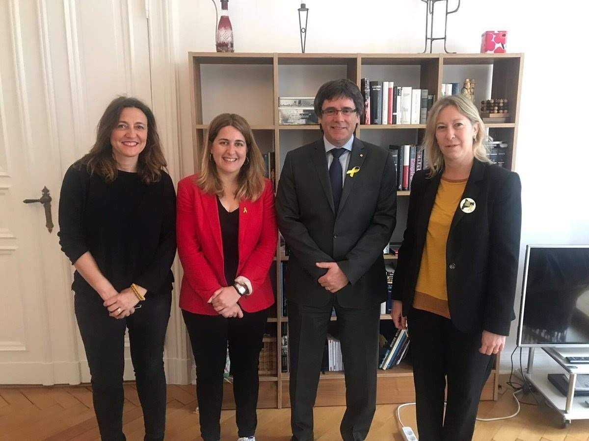 Puigdemont aborda a Berlín amb el PDeCAT la designació de Torra