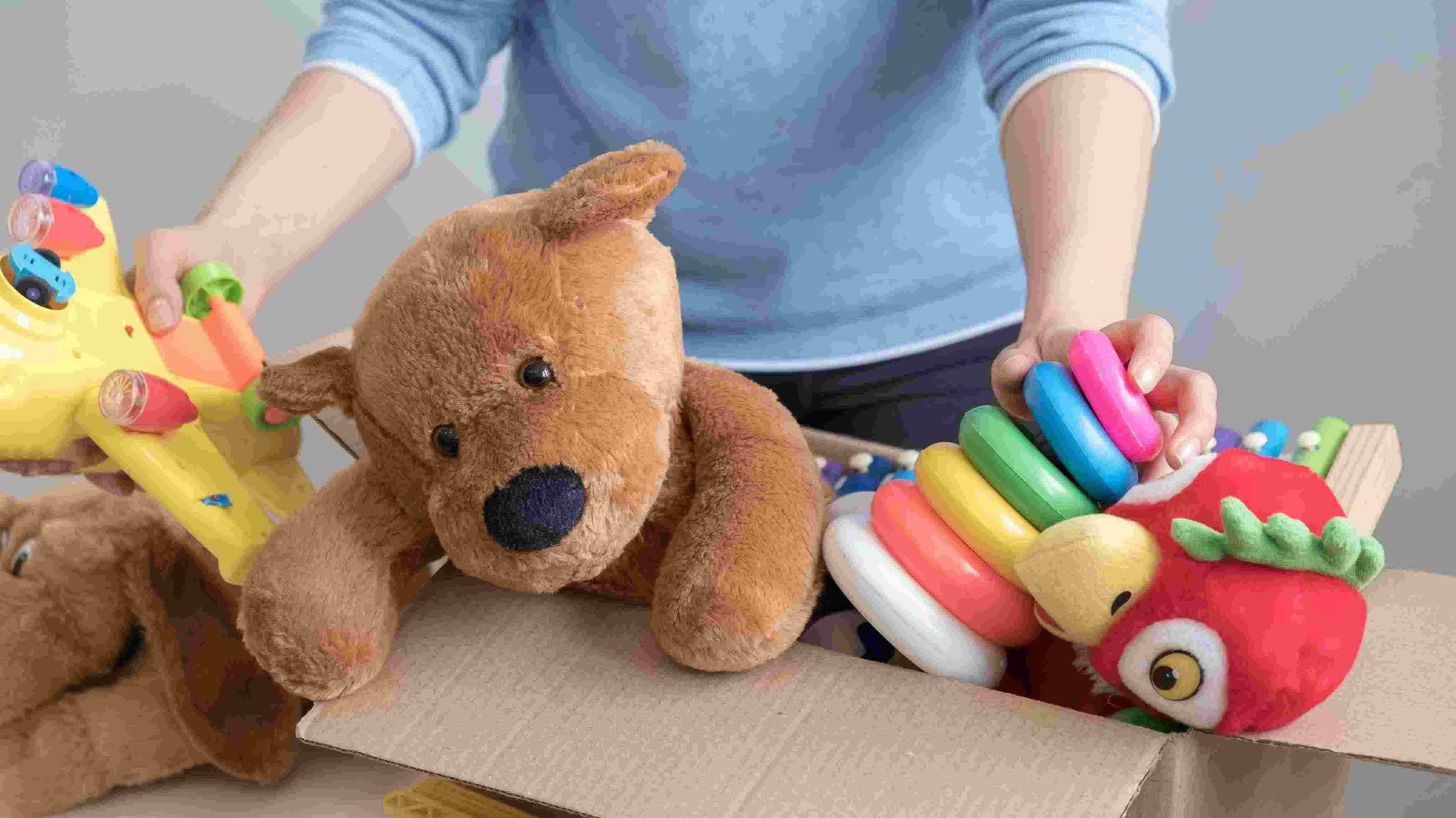 Deixa de llençar les teves joguines velles: 5 idees per donar-los nous usos