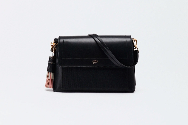 Bolso bandolera con solapa