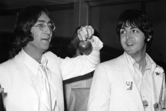 John Lennon y Paul McCartney