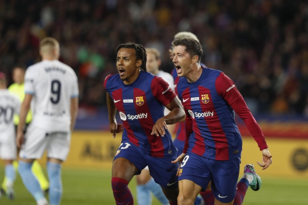 Robert Lewandowski Jules Kounde Barça / Foto: EFE Robert Lewandowski Jules Kounde Barça / Foto: EFE
