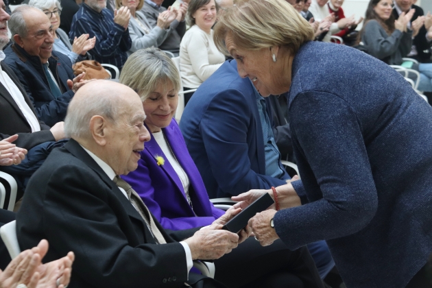 Pujol, Forcadell, Rigol, Gispert 25 años de la Asociación de Antiguos Diputados en el Parlamento ACN