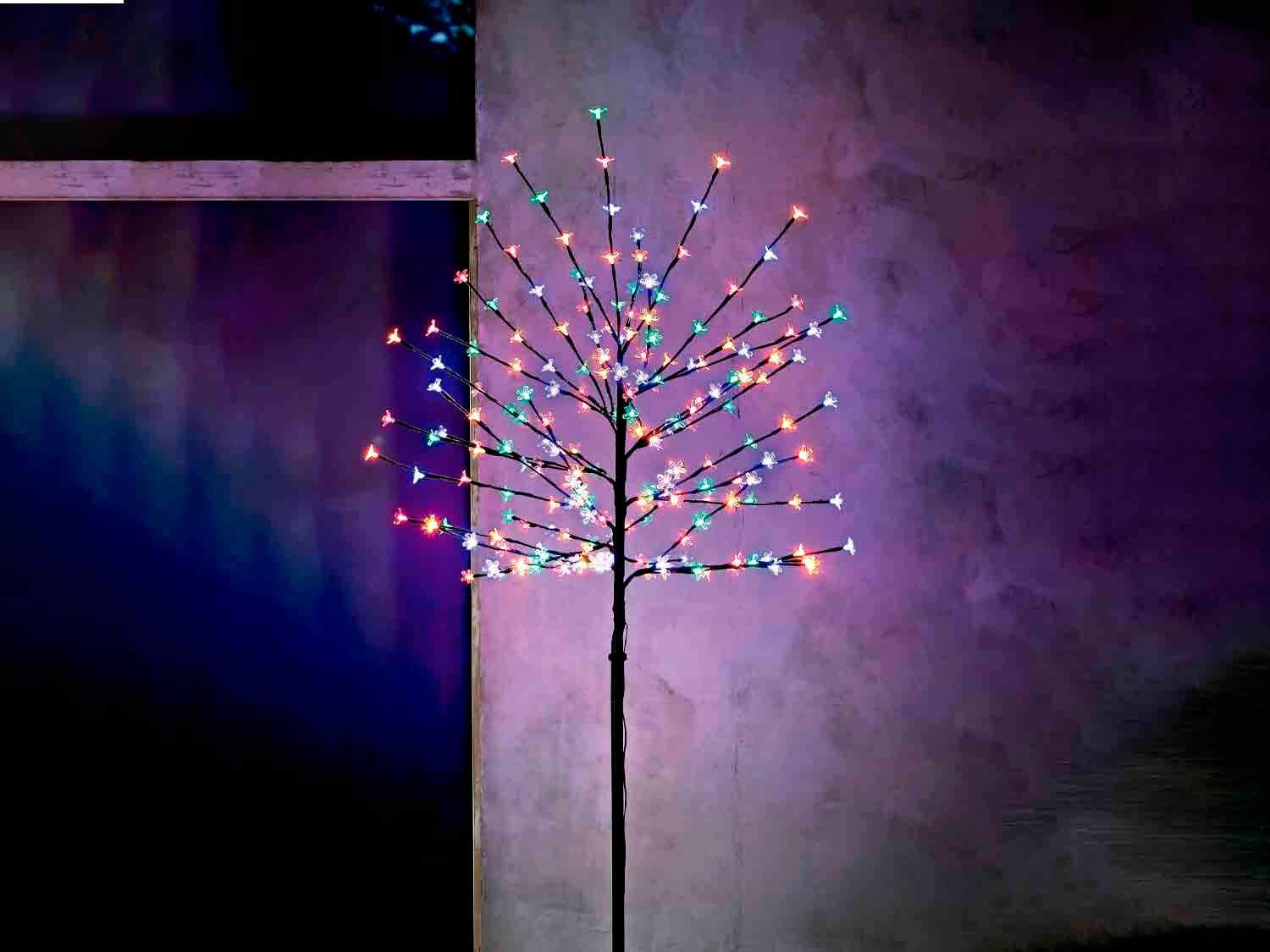 Lidl está agotando el árbol de Navidad que no parece un árbol de Navidad