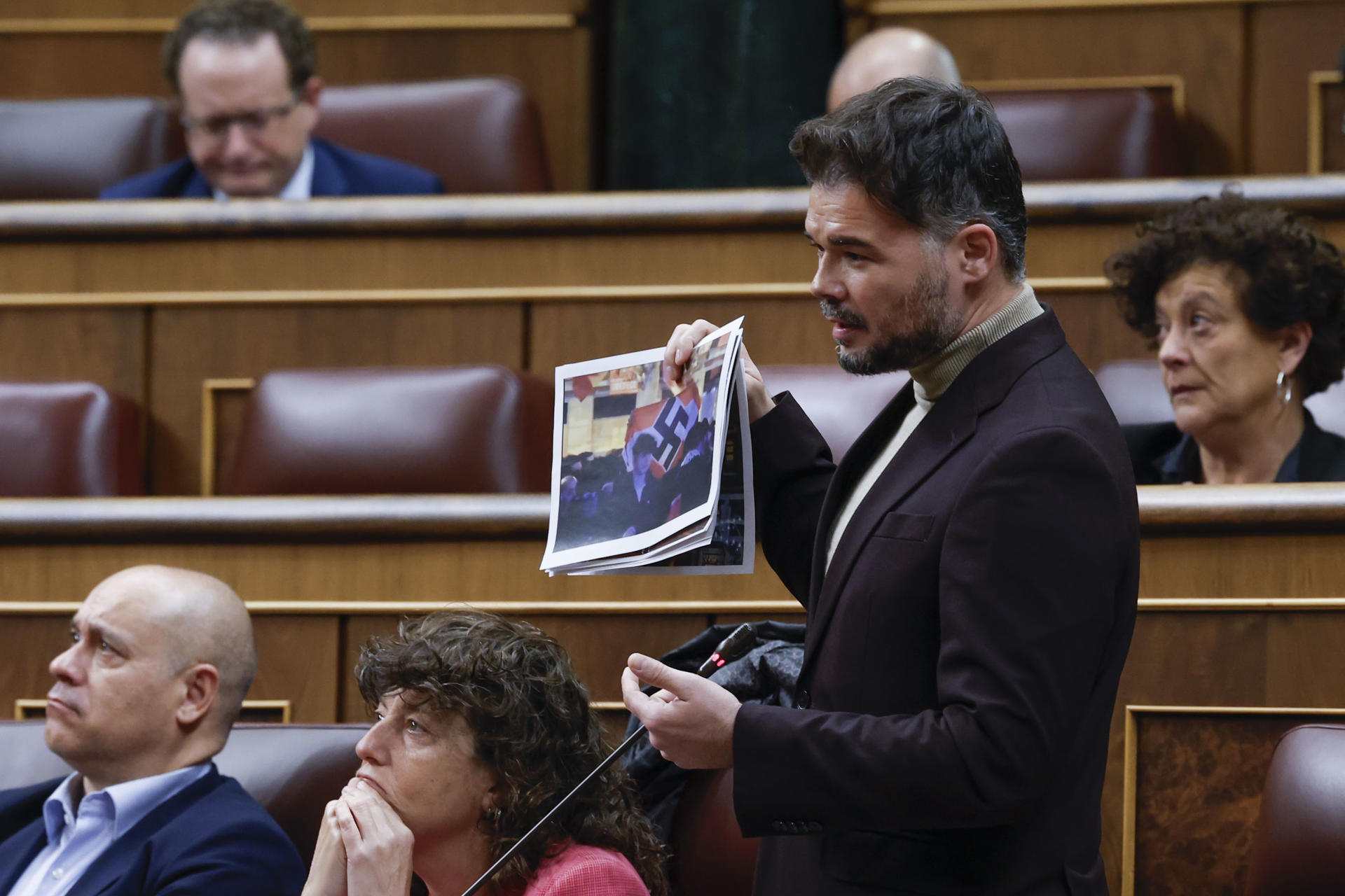 Rufián insta Marlaska a endurir el Codi Penal per les protestes ultraespanyolistes a Ferraz