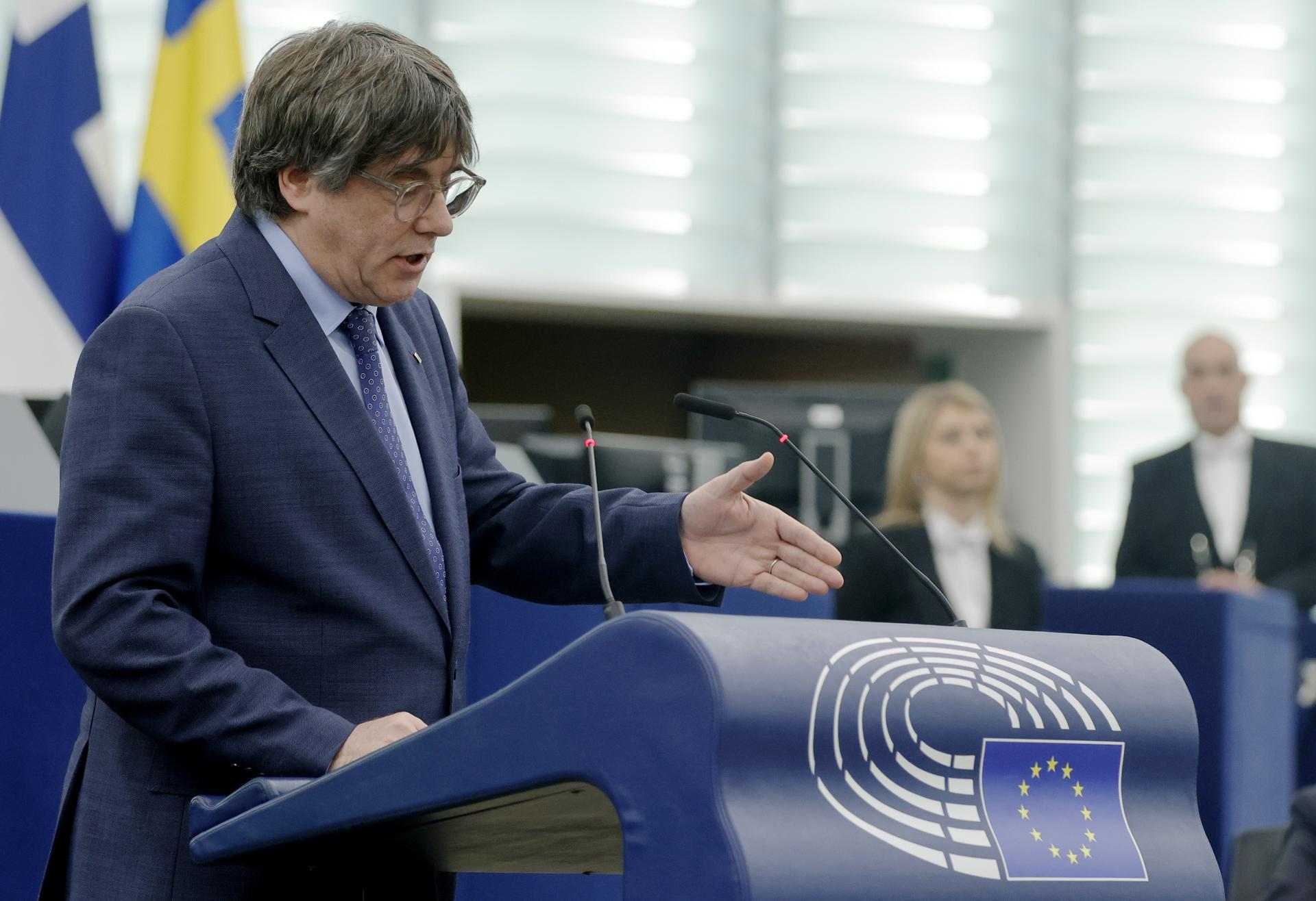 Puigdemont carga contra García-Castellón y lo acusa de "vulneración persistente del estado de derecho"