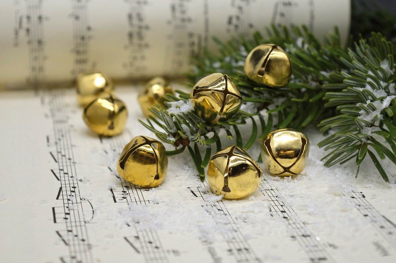 Quan somrius: la lletra d’una de les cançons de Nadal en català més boniques (És nadal al meu cor)