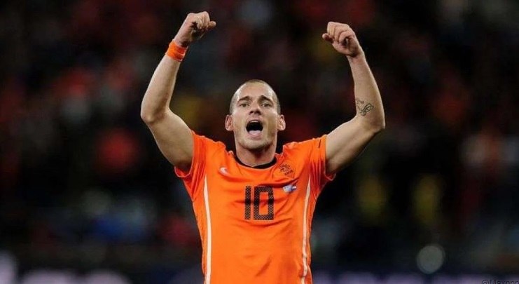 sneijder2 sneijder2