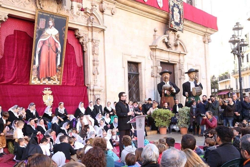 The PP and Vox definitively de-Catalanize the 'Diada' of Mallorca