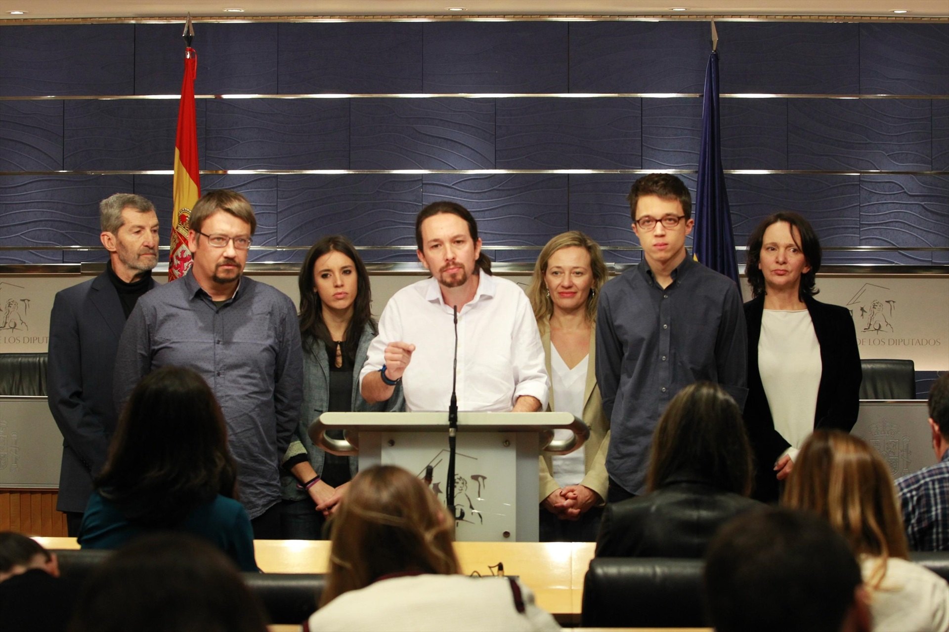 Ocho años de la irrupción de Podemos en el Congreso: de los pronósticos de sorpaso a acabar en el Grupo Mixto