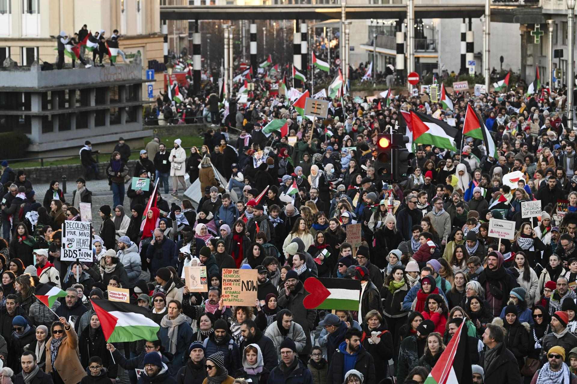 Manifestación masiva en Bruselas para pedir un alto el fuego en Gaza