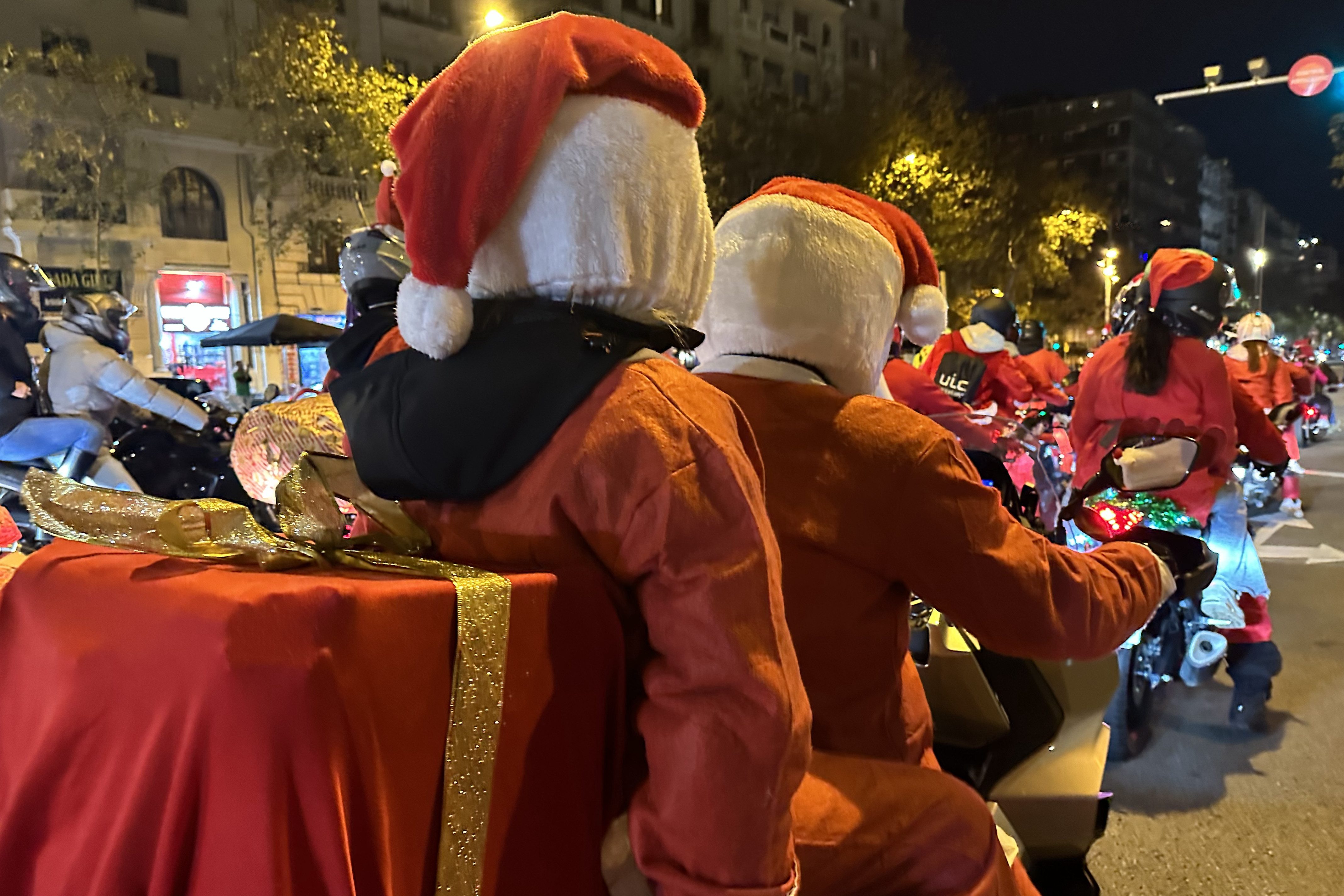 El Ayuntamiento de Barcelona no sancionará a la Papanoelada Motera pese a atravesar la ciudad