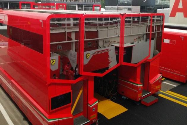 Ferrari Paddock en torres