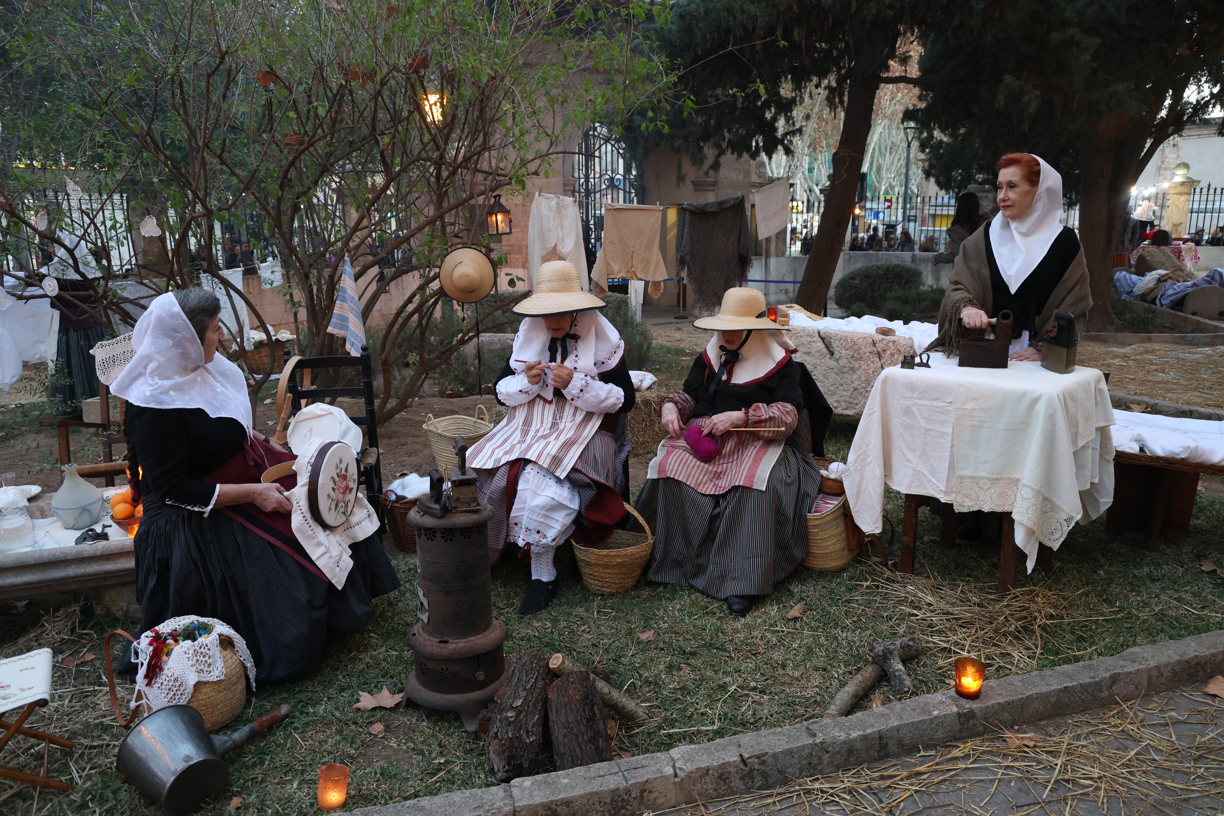 Vox se enfurece por un video 'fake' donde suenan 'Els segadors' en el belén viviente de Mallorca