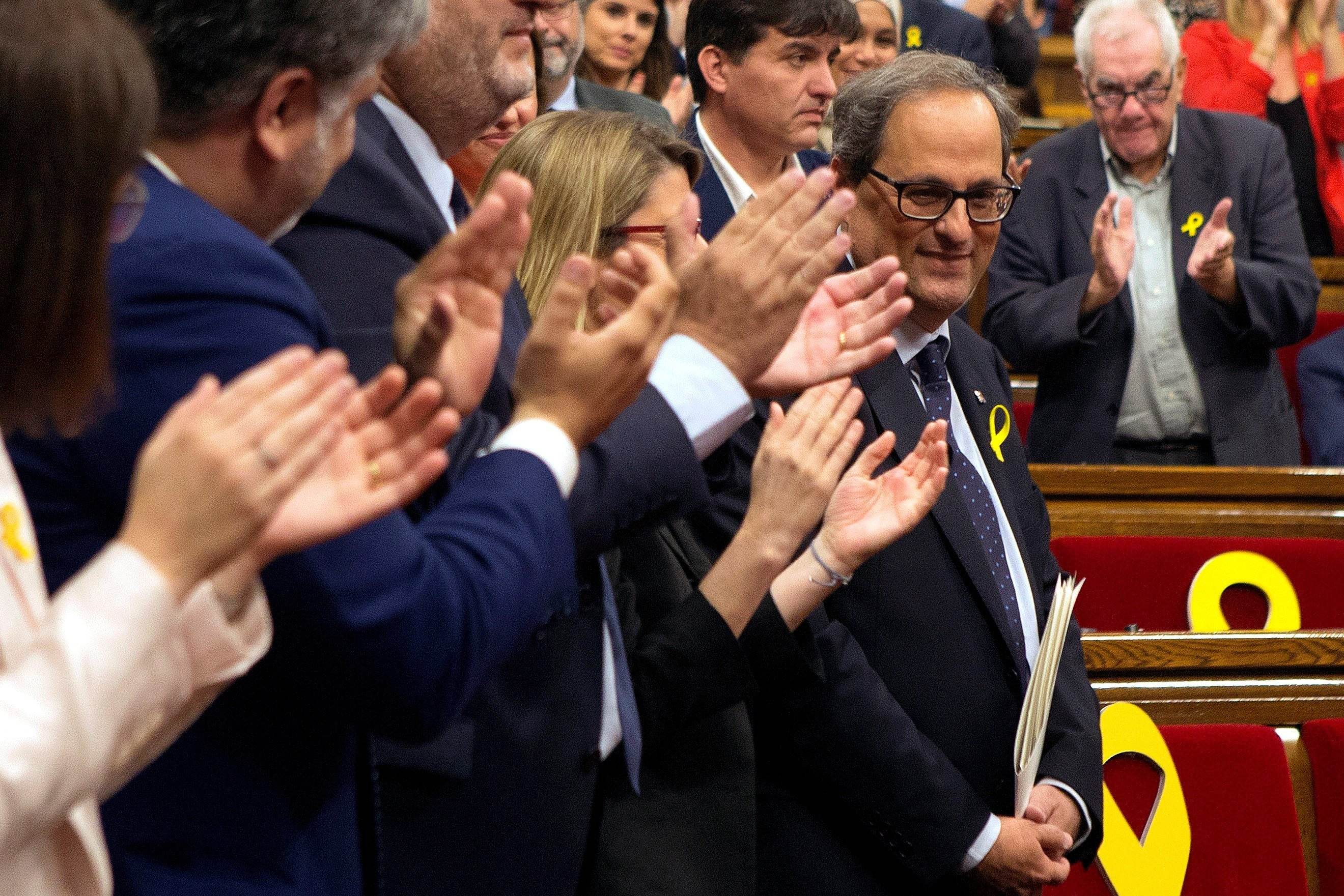 Torra es compromet a treballar incansable per la República i la Constitució de Catalunya