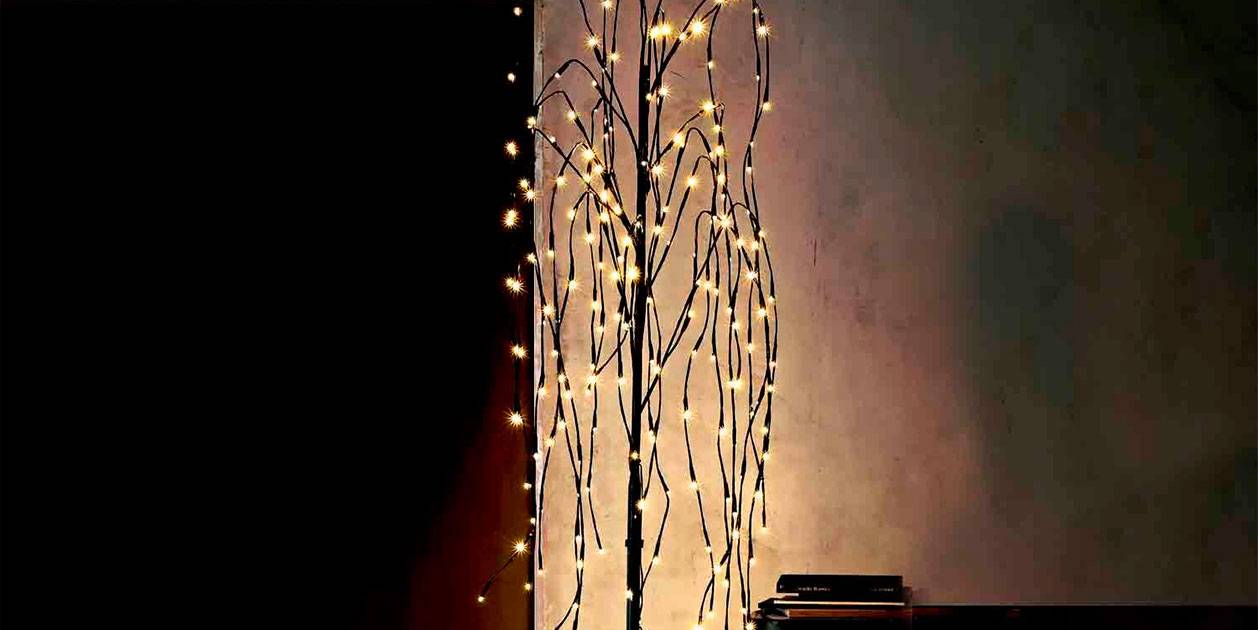 Lidl tiene un árbol para Navidad que parece sacado de un museo de arte moderno