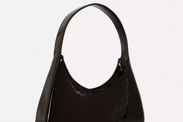 Bolso de hombro de Rita Ora1 Bolso de hombro de Rita Ora1