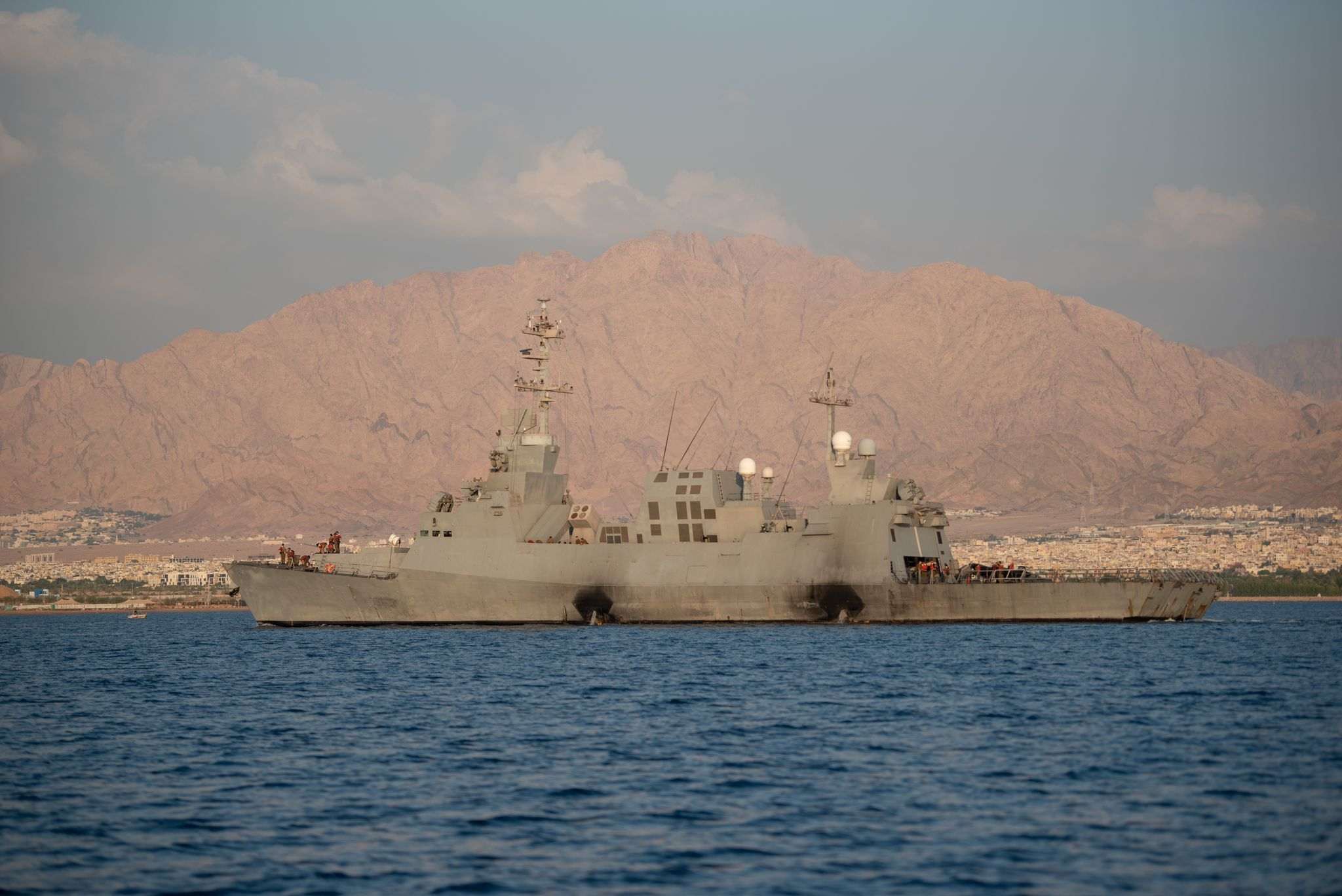 La UE se une a la operación de los EE.UU. en el mar Rojo contra los rebeldes hutíes de Yemen