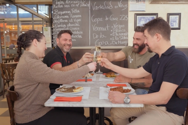 brindis Juego de Cartas 3 TV3 brindis Juego de Cartas 3 TV3