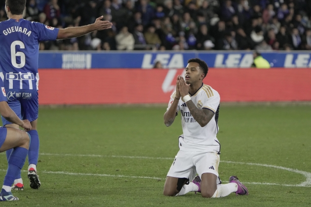 Rodrygo Alavés Real Madrid / Foto: EFE Rodrygo Alavés Real Madrid / Foto: EFE