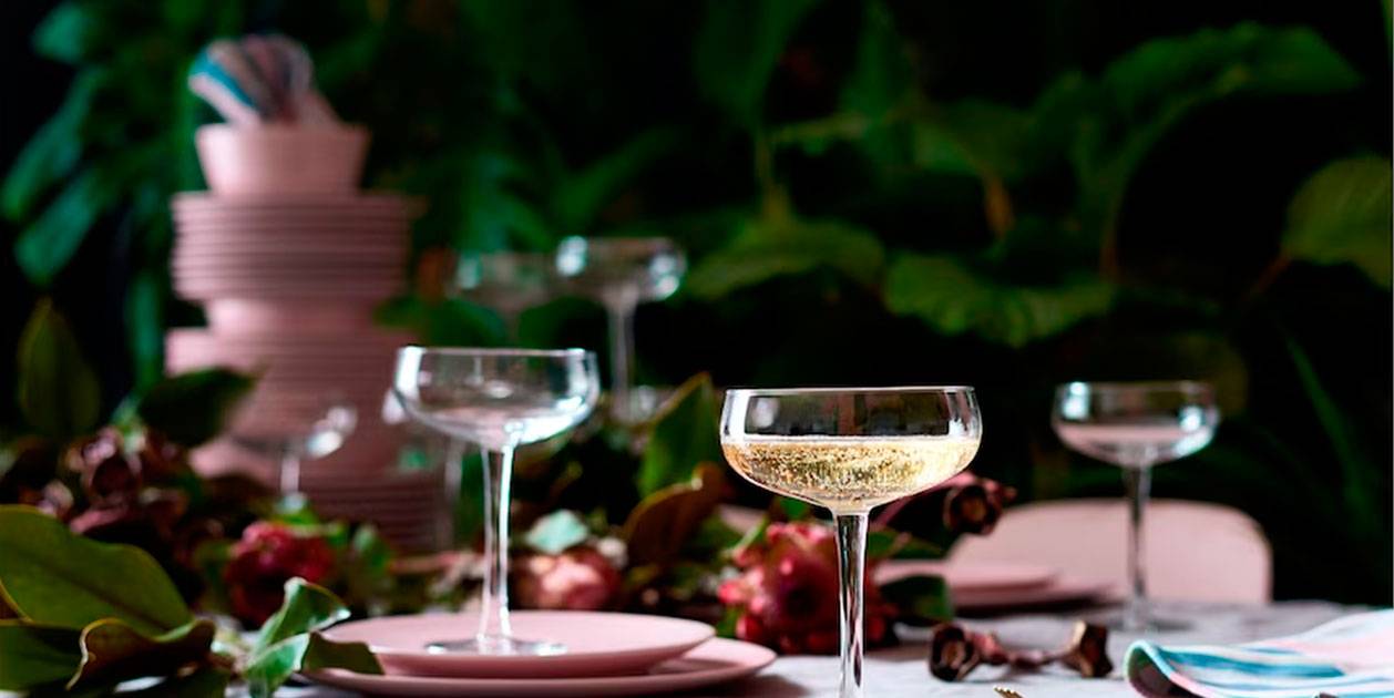 Las copas para beber champagne como en los años 20 del siglo pasado cuestan 2,99 euros en Ikea