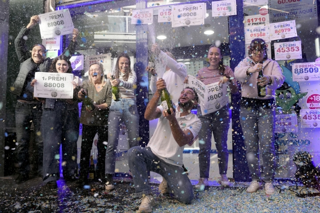 sorteig loteria nadal el gordo 2023 arenas barcelona / Foto: Alejandro García / Efe sorteig loteria nadal el gordo 2023 arenas barcelona / Foto: Alejandro García / Efe
