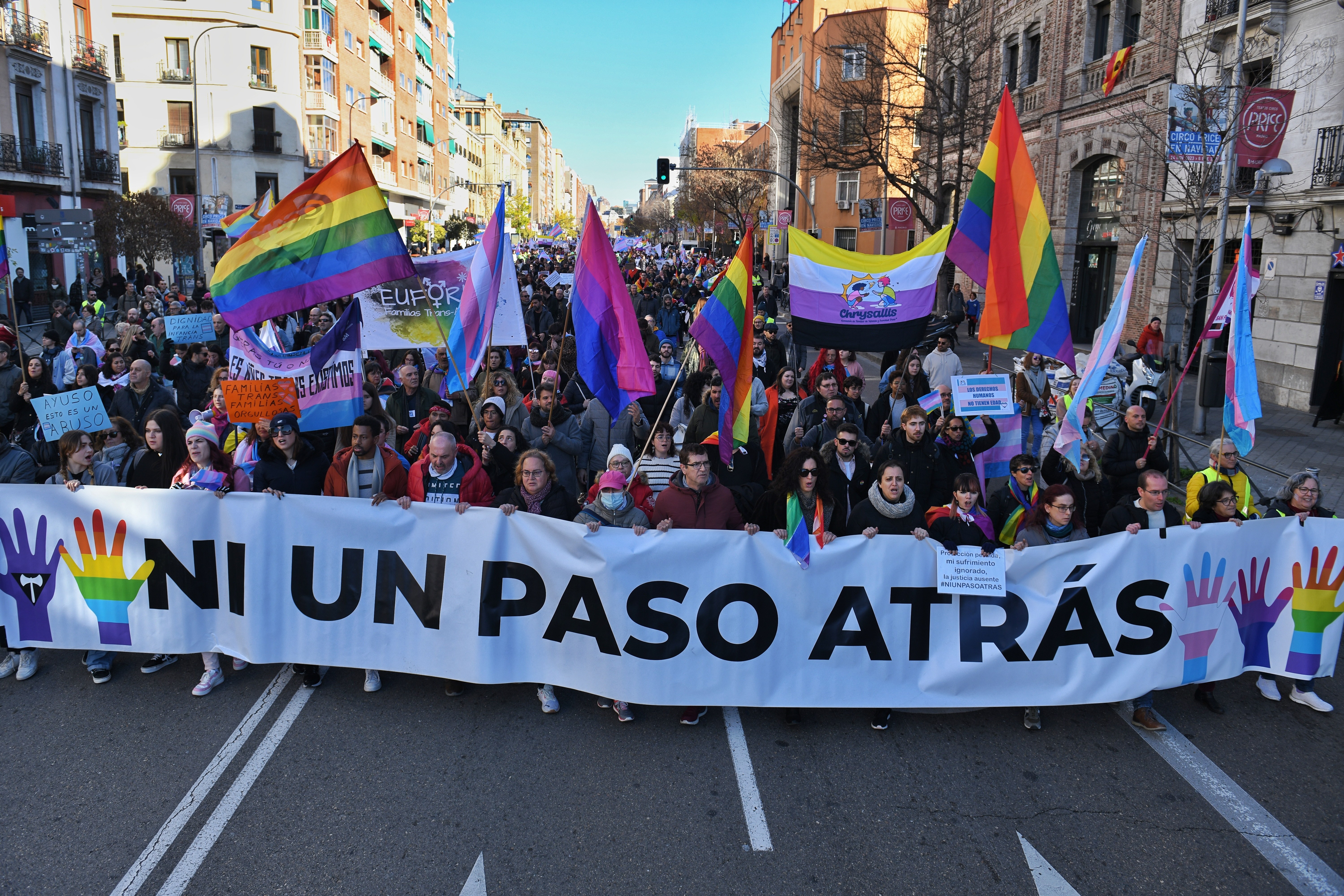 Isabel Díaz Ayuso y Vox sacan adelante la polémica reforma de las leyes LGTBI