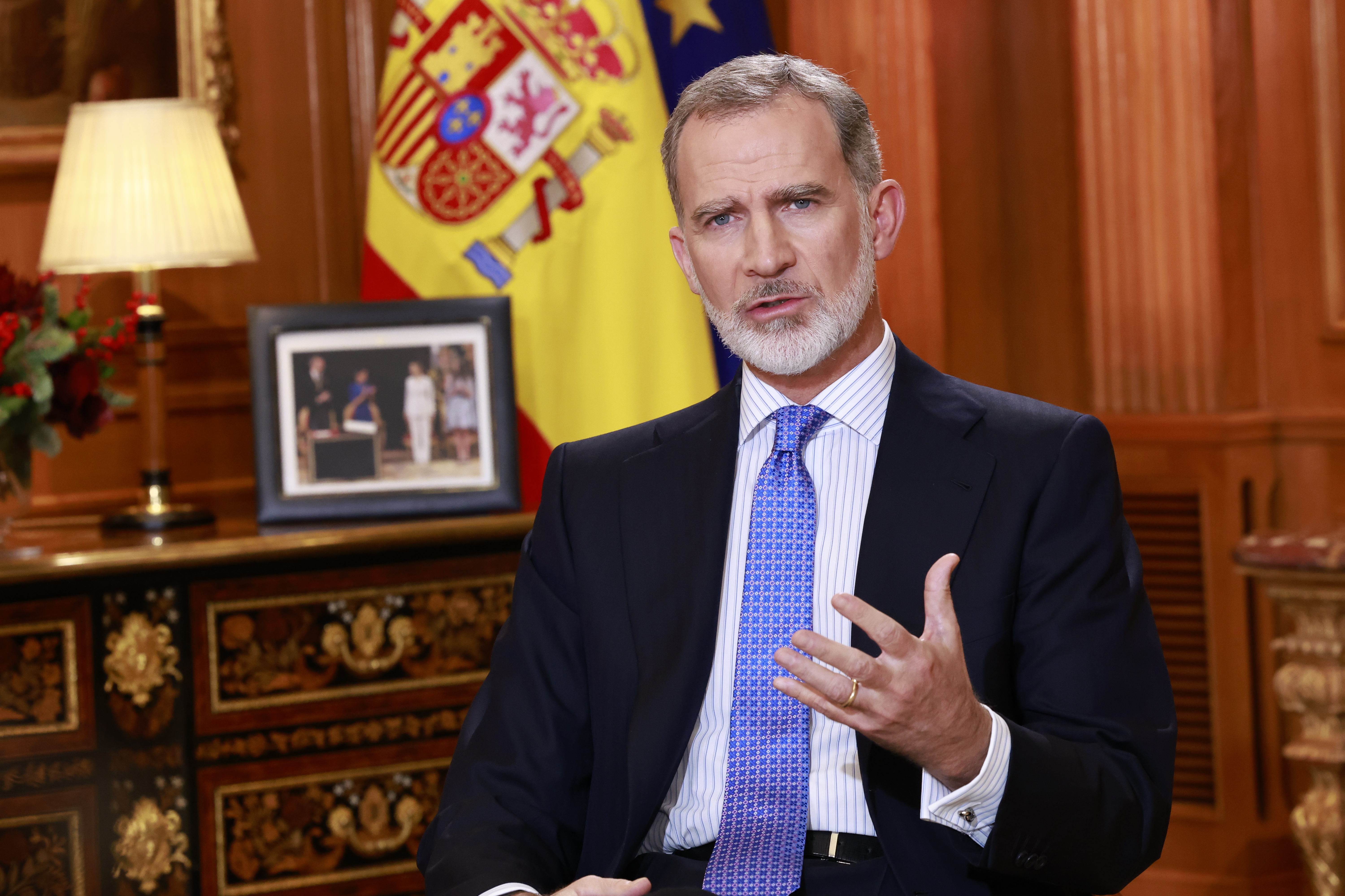Felipe VI ordena a PSOE y PP lealtad a la unidad de España y la Constitución