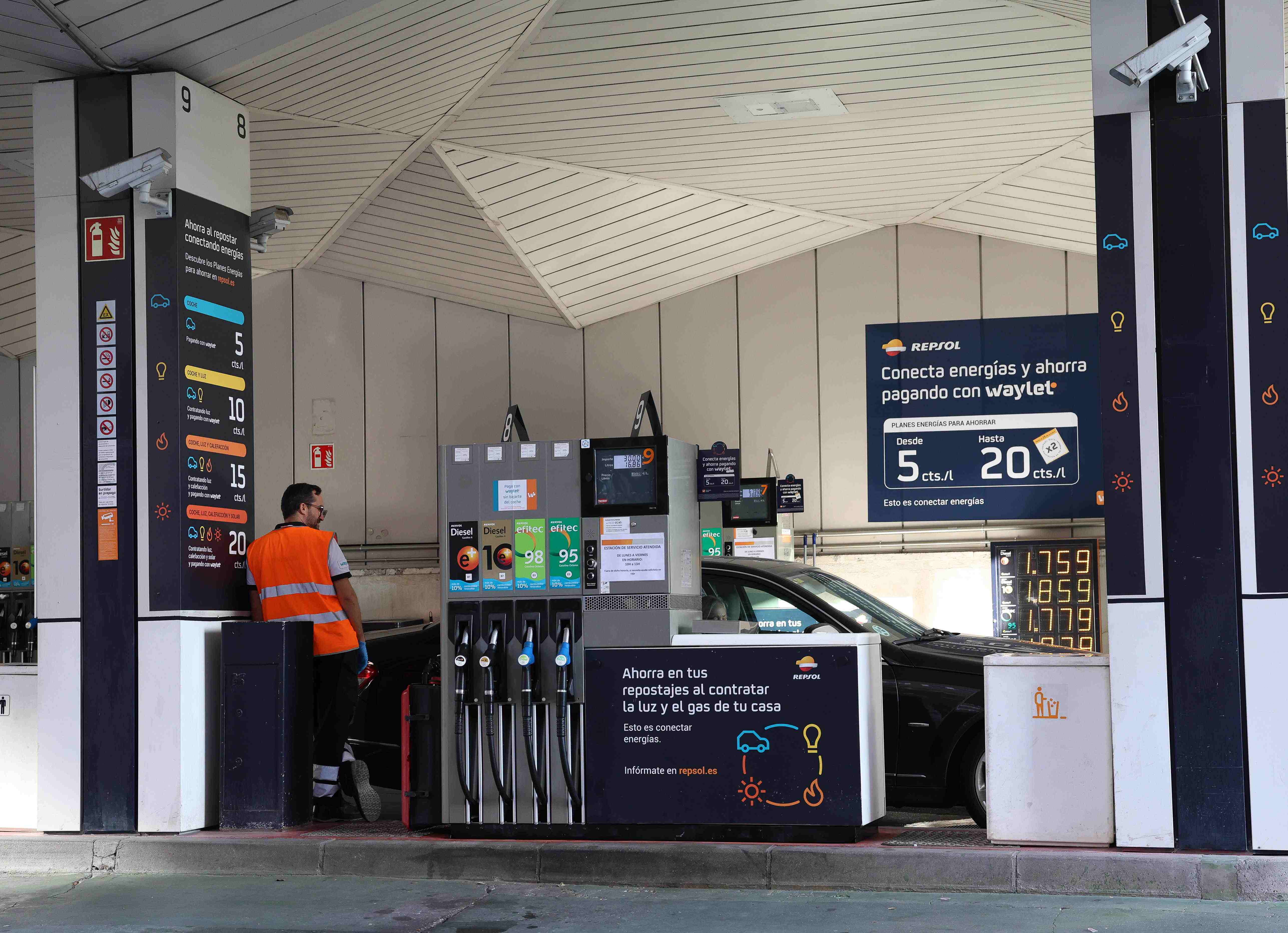 Ahorrar hasta 400 euros al año en gasolina es posible, te contamos cómo